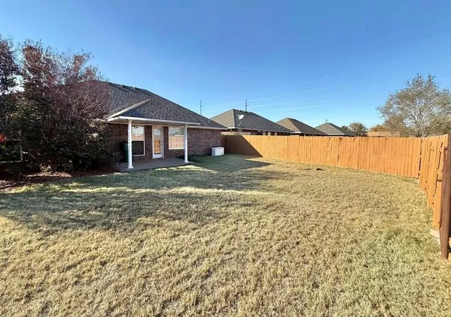 Photo 22 of Sale Pending at 1512 Sommerset Pl, Altus, OK 73521 | MLS# 1241380 | Listing updated on 2026-08-06