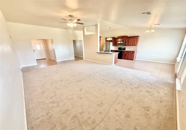 Photo 3 of Sale Pending at 1512 Sommerset Pl, Altus, OK 73521 | MLS# 1241380 | Listing updated on 2026-08-06