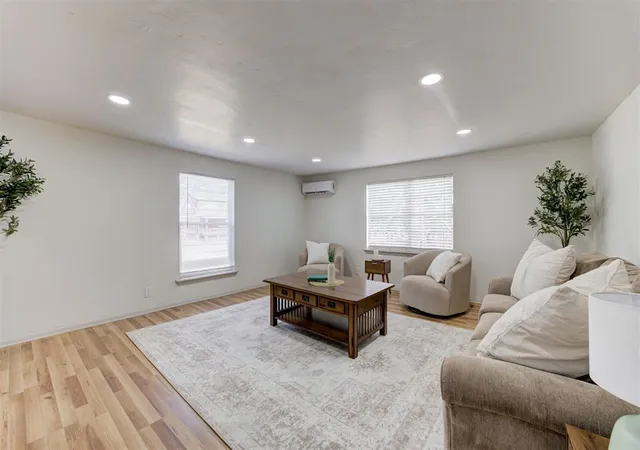 Photo 3 of Sale Pending at 320 S Pine St, Guthrie, OK 73044 | MLS# 1241389 | Listing updated on 2026-08-27