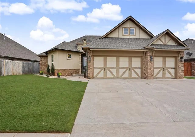 2nd image of 4600 Kentucky Ridge Dr, Mustang, OK 73064 | MLS# 1241413
