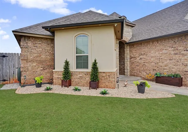 Photo 3 of Single family home for sale at 4600 Kentucky Ridge Dr, Mustang, OK 73064 | MLS# 1241413 | Listing updated on 2026-08-19