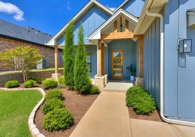 Photo 3 of Single family home for sale at 2309 El Cajon St, Edmond, OK 73034 | MLS# 1241415 | Listing updated on 2026-10-08