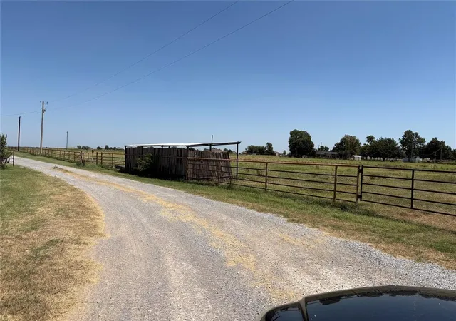 3rd image of 20584 N 2810 Rd, Kingfisher, OK 73750 | MLS# 1241436