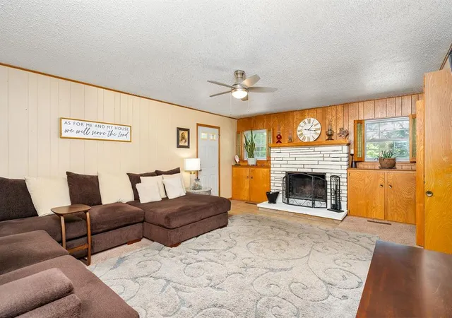 4th image of 319 S Main St, Mc Loud, OK 74851 | MLS# 1241444
