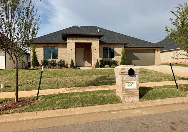Single family home for sale at 12901 Cobblestone Curv Rd, Oklahoma City, OK 73142 | MLS# 1241451