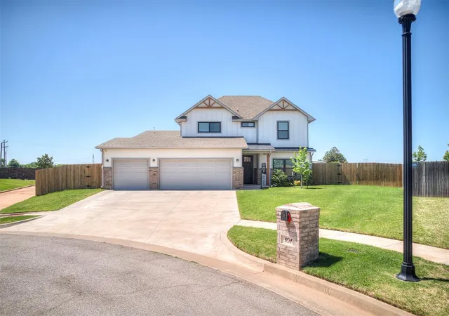1st image of 101 Carlow Wy, Yukon, OK 73099 | MLS# 1241458