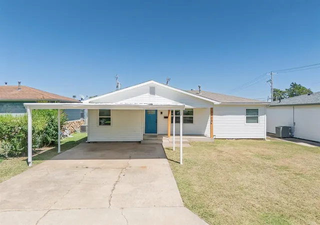 1st image of 1105 N Mckinley Ave, Shawnee, OK 74801 | MLS# 1241463