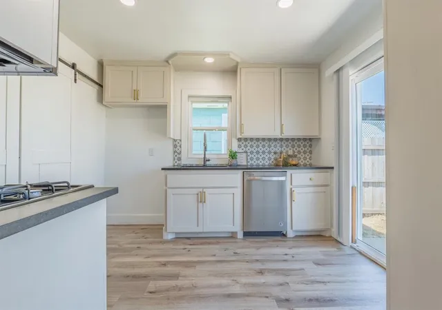 4th image of 1105 N Mckinley Ave, Shawnee, OK 74801 | MLS# 1241463