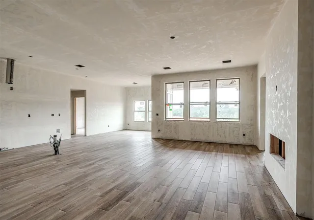 Photo 2 of Single family home for sale at 2140 Preserve Edge Dr, Edmond, OK 73034 | MLS# 1241491 | Listing updated on 2026-08-04