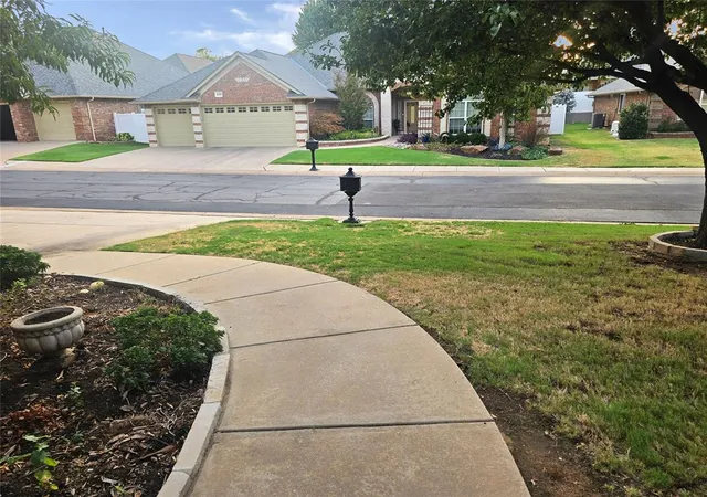 Photo 3 of Sale Pending at 14912 W Jefferson Ln, Oklahoma City, OK 73134 | MLS# 1241509 | Listing updated on 2026-09-19