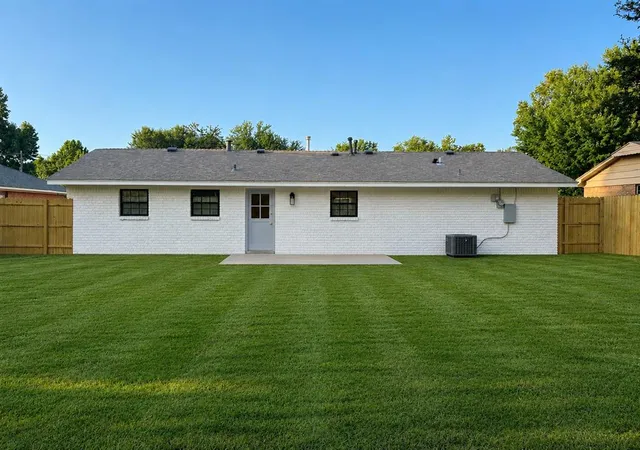 29th image of 1711 Westbrooke Ter, Norman, OK 73072 | MLS# 1241541