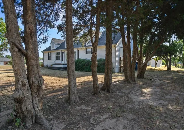 3rd image of 803 N Richland Rd, Tuttle, OK 73089 | MLS# 1241546