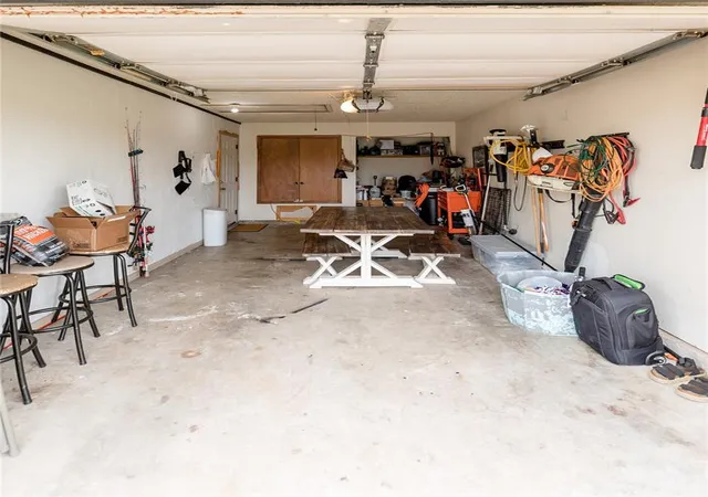 19th image of 104 Peggy Dr, Elk City, OK 73644 | MLS# 1241554