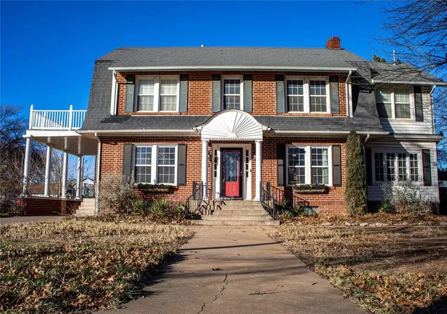Photo 2 of Sale Pending at 505 W Lincoln St, Mangum, OK 73554 | MLS# 1241558 | Listing updated on 2026-07-29