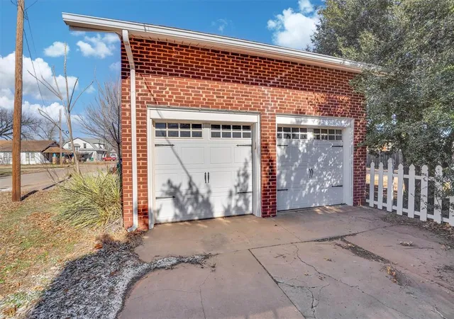 Photo 29 of Sale Pending at 505 W Lincoln St, Mangum, OK 73554 | MLS# 1241558 | Listing updated on 2026-07-29