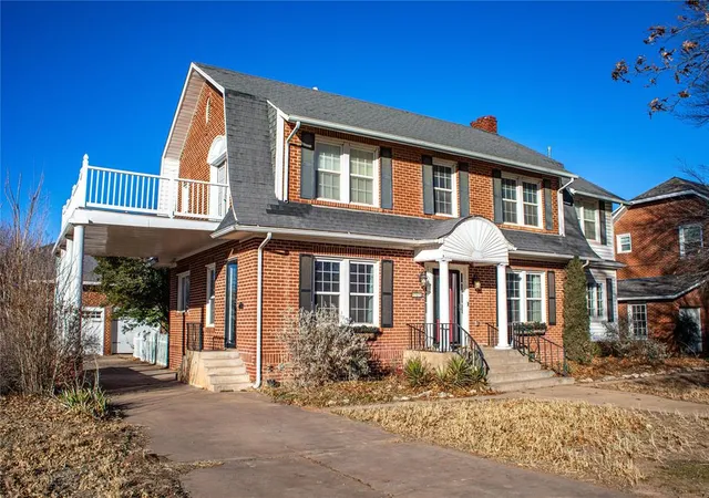 Photo 3 of Sale Pending at 505 W Lincoln St, Mangum, OK 73554 | MLS# 1241558 | Listing updated on 2026-07-29
