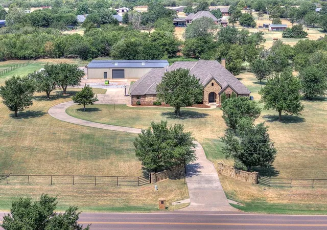 Photo 1 of Sale Pending at 5675 Piedmont Rd N, Piedmont, OK 73078 | MLS# 1241566 | Listing updated on 2026-08-12