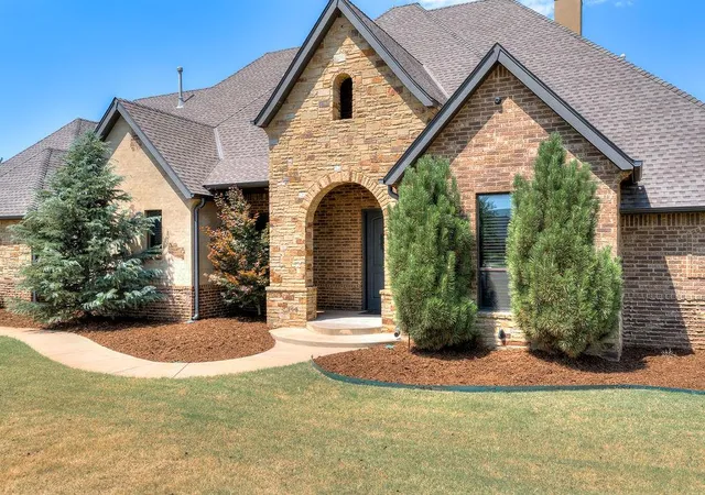 Photo 3 of Sale Pending at 5675 Piedmont Rd N, Piedmont, OK 73078 | MLS# 1241566 | Listing updated on 2026-08-12