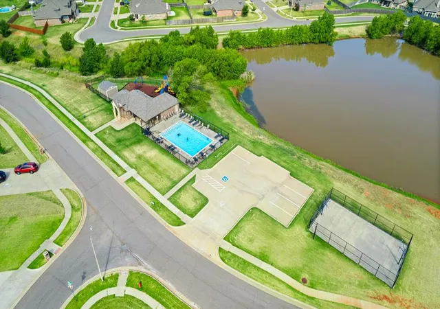 49th image of 8312 Nw 160th St, Edmond, OK 73013 | MLS# 1241585