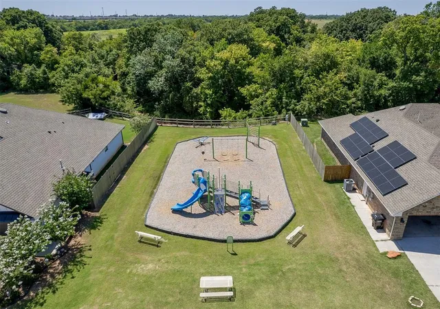 49th image of 2916 Se 24th St, Moore, OK 73160 | MLS# 1241595