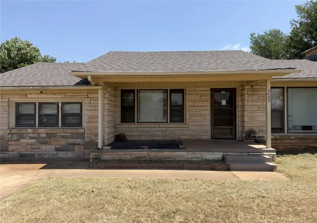 1st image of 3409 S 4th Street, Chickasha, OK 73018 | MLS# 1241620