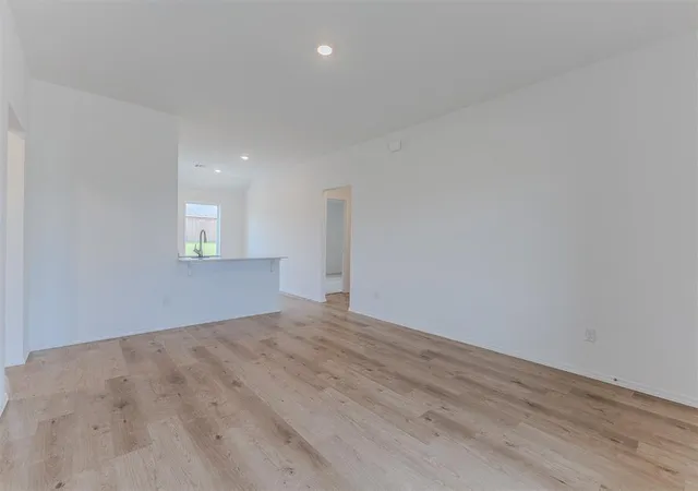 2nd image of 618 Caldwell Dr, Noble, OK 73068 | MLS# 1241626