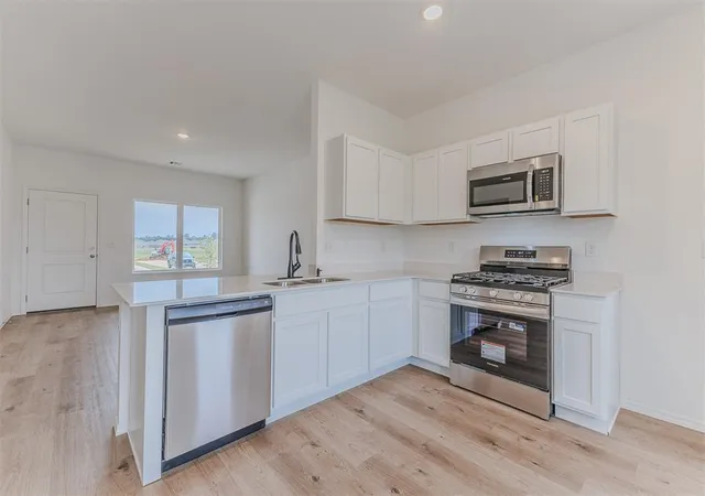 3rd image of 618 Caldwell Dr, Noble, OK 73068 | MLS# 1241626