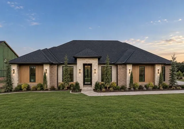 Photo 1 of Single family home for sale at 1517 Bound Brk Way, Arcadia, OK 73007 | MLS# 1241627 | Listing updated on 2026-10-28