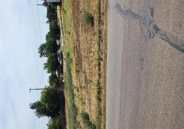 Photo 5 of Land for sale at 320 N Jackson St, Altus, OK 73521 | MLS# 1241632 | Listing updated on 2026-07-29