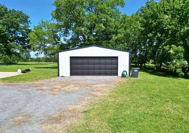 Photo 3 of Single family home for sale at 22841 County Rd 3620, Stonewall, OK 74871 | MLS# 1241648 | Listing updated on 2026-07-29