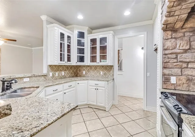 5th image of 3905 Carrington Ln, Norman, OK 73072 | MLS# 1241656