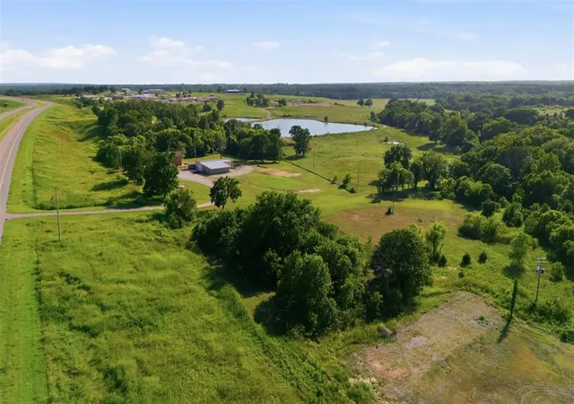 Photo 2 of Single family home for sale at 10255 Us Hwy 377, Ada, OK 74820 | MLS# 1241657 | Listing updated on 2026-07-29