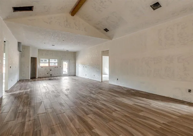 Photo 3 of Single family home for sale at 2209 Preserve Edge Dr, Edmond, OK 73034 | MLS# 1241664 | Listing updated on 2026-09-22