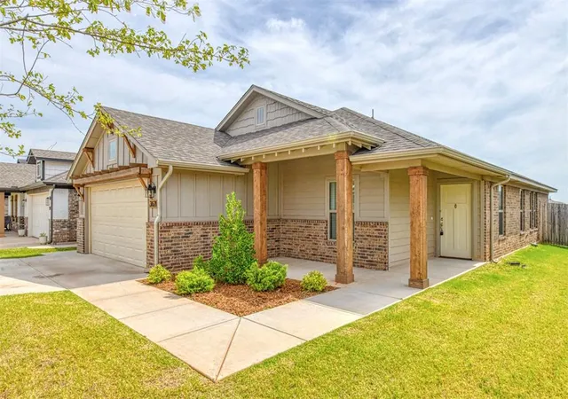 Photo 2 of Single family home for sale at 3621 Cassidy Dr, Norman, OK 73069 | MLS# 1241671 | Listing updated on 2026-07-30