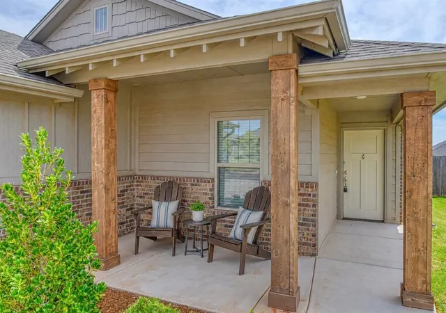 Photo 3 of Single family home for sale at 3621 Cassidy Dr, Norman, OK 73069 | MLS# 1241671 | Listing updated on 2026-07-30