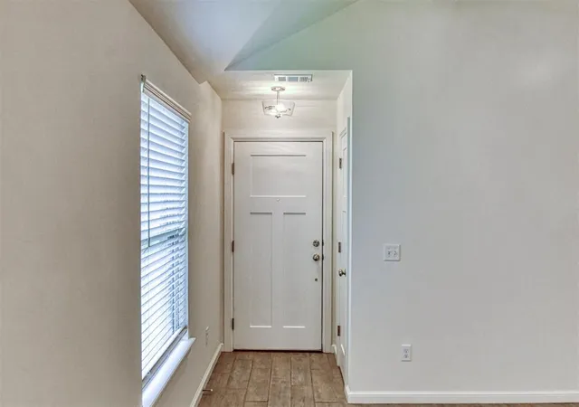 Photo 4 of Single family home for sale at 3621 Cassidy Dr, Norman, OK 73069 | MLS# 1241671 | Listing updated on 2026-07-30