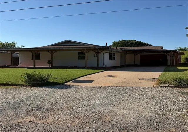 2nd image of 8 Baker St, Asher, OK 74826 | MLS# 1241680