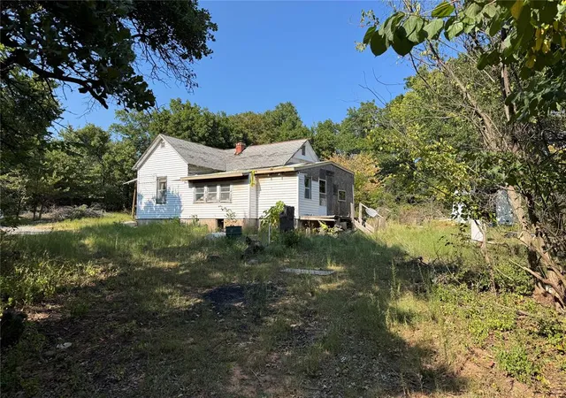 1st image of 16110 E Tecumseh Rd, Norman, OK 73026 | MLS# 1241686