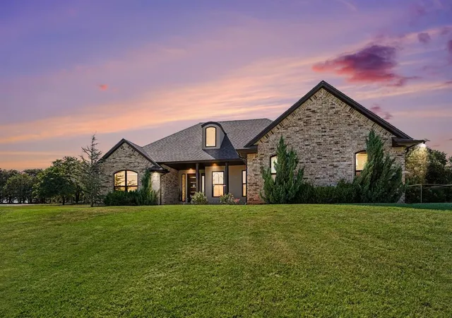 1st image of 2154 County Street 2979, Blanchard, OK 73010 | MLS# 1241699