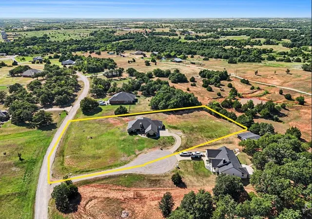 2nd image of 2154 County Street 2979, Blanchard, OK 73010 | MLS# 1241699