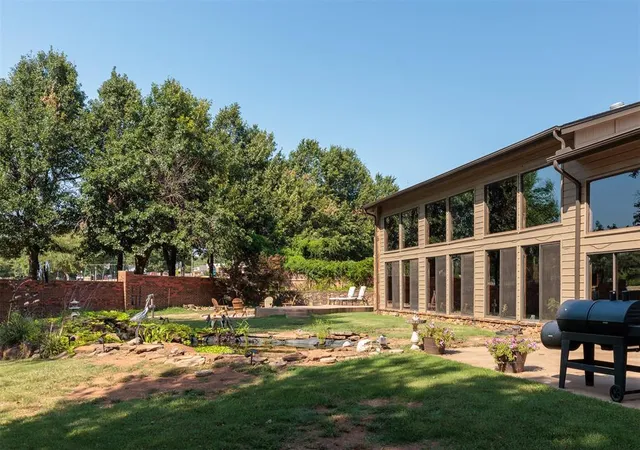 5th image of 1530 Spring Creek Dr, Yukon, OK 73099 | MLS# 1241703