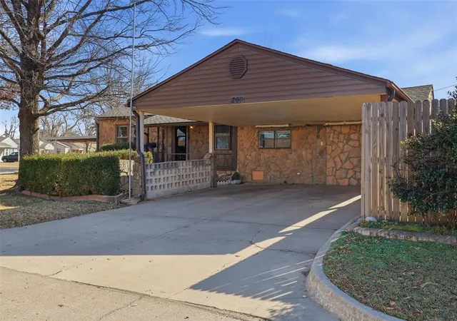 Photo 3 of Sale Pending at 200 Oak St, Oklahoma City, OK 73110 | MLS# 1241712 | Listing updated on 2026-07-29