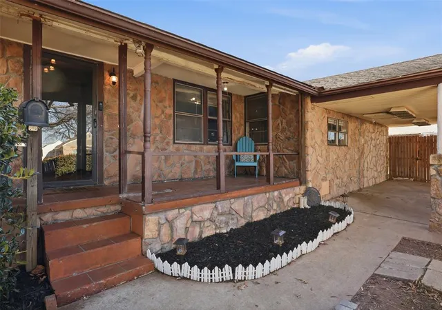 Photo 4 of Sale Pending at 200 Oak St, Oklahoma City, OK 73110 | MLS# 1241712 | Listing updated on 2026-07-29