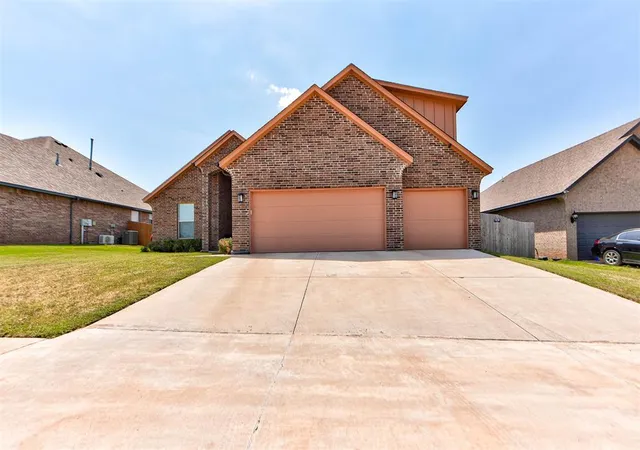 1st image of 9324 Sw 40th St, Oklahoma City, OK 73179 | MLS# 1241721