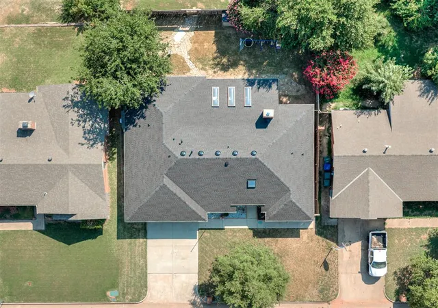 45th image of 3100 N Meadowood Dr, Oklahoma City, OK 73110 | MLS# 1241732