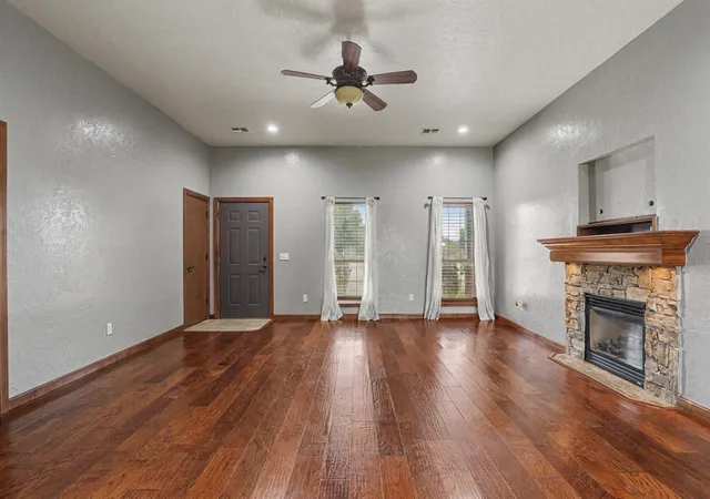 3rd image of 403 Scissor Tail Ln, Tuttle, OK 73089 | MLS# 1241734