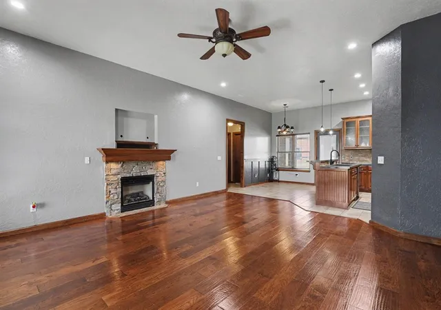4th image of 403 Scissor Tail Ln, Tuttle, OK 73089 | MLS# 1241734