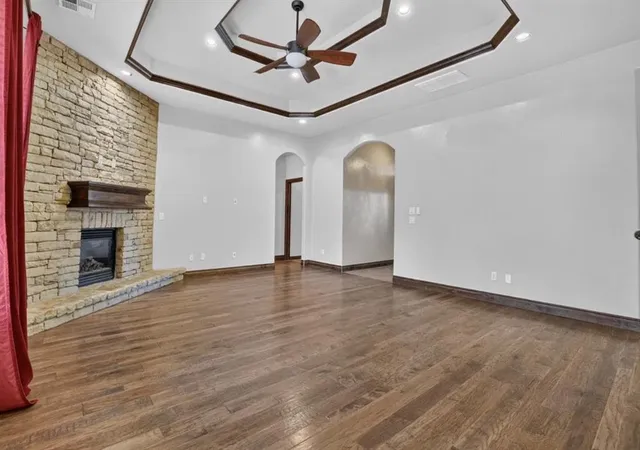 Photo 3 of Single family home for sale at 3712 Oakridge Cir, Edmond, OK 73034 | MLS# 1241737 | Listing updated on 2026-10-06