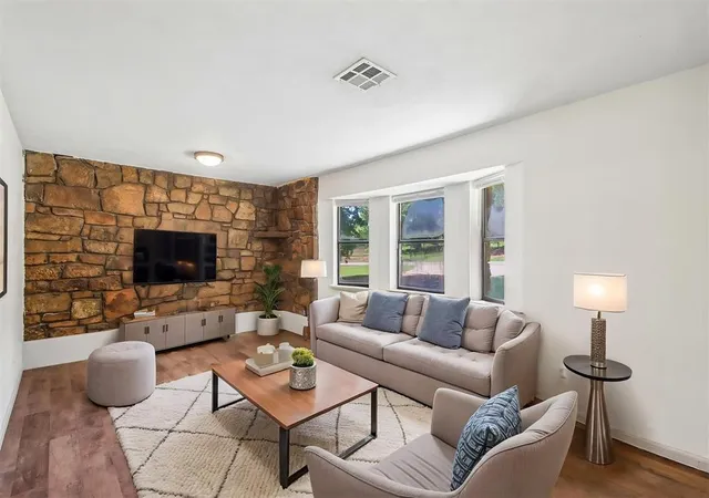 Photo 3 of Single family home for sale at 11093 Ione Dr, Choctaw, OK 73020 | MLS# 1241759 | Listing updated on 2026-08-17