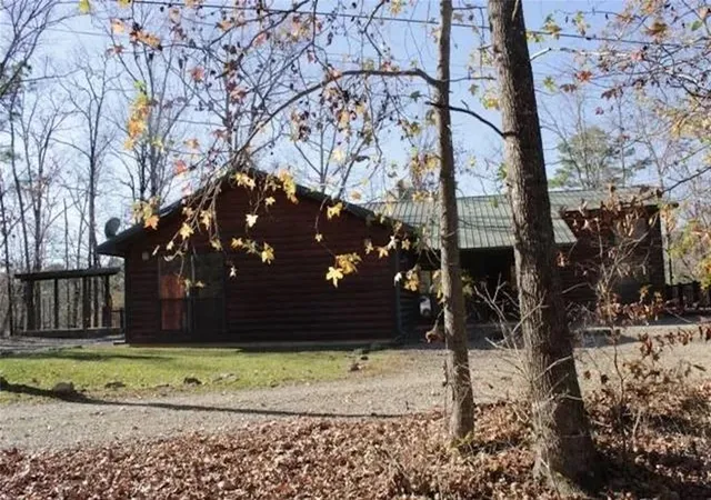 3rd image of 324 Lucian Sorrel Rd, Broken Bow, OK 74728 | MLS# 1241763